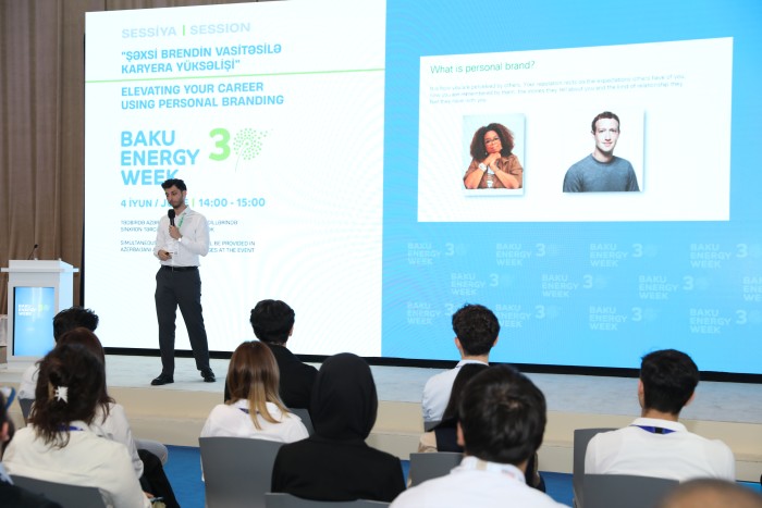 Panel müzakirələri (2025)